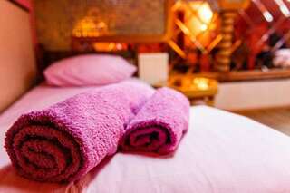 Хостел Ганза Калининград Двухместный номер с 2 отдельными кроватями и общей ванной комнатой-7